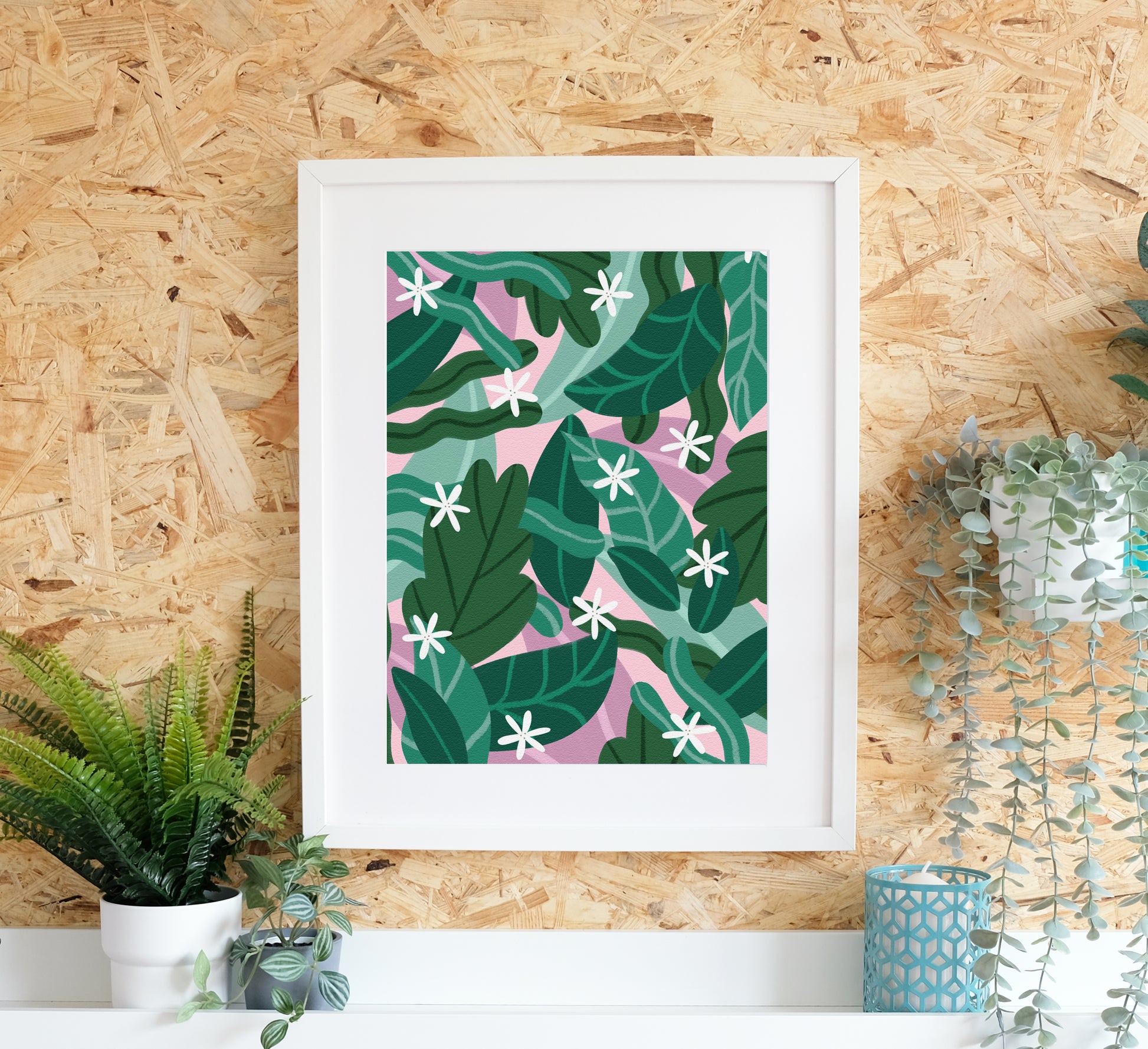 Wunderschöner Druck mit wilden Gartenblättern und -blumen. Beautiful fine art print of wild garden leaves and flowers.